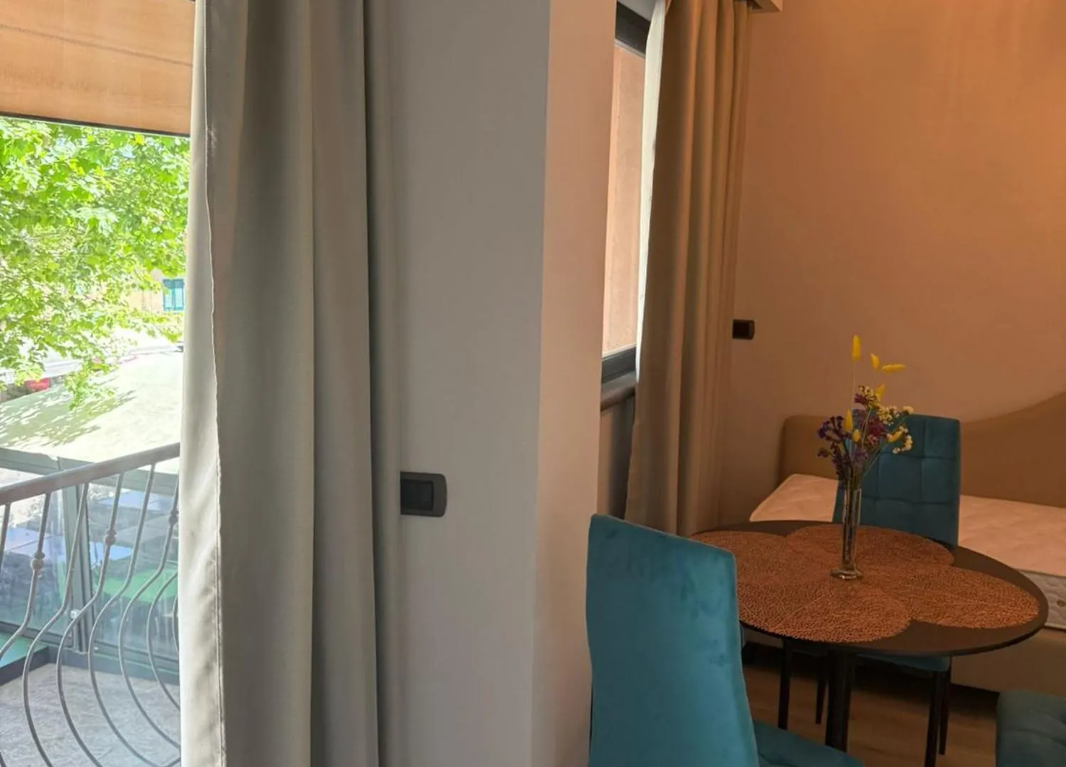 Aparthotel Del Corso 카스틸리오네 델라 페스카이아 0*,
